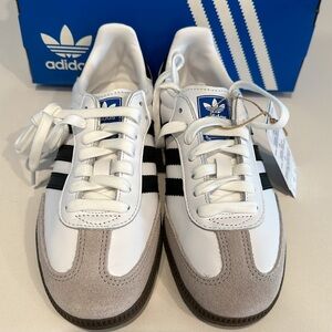 Brand New!! Adidas Samba OG Women’s size 5